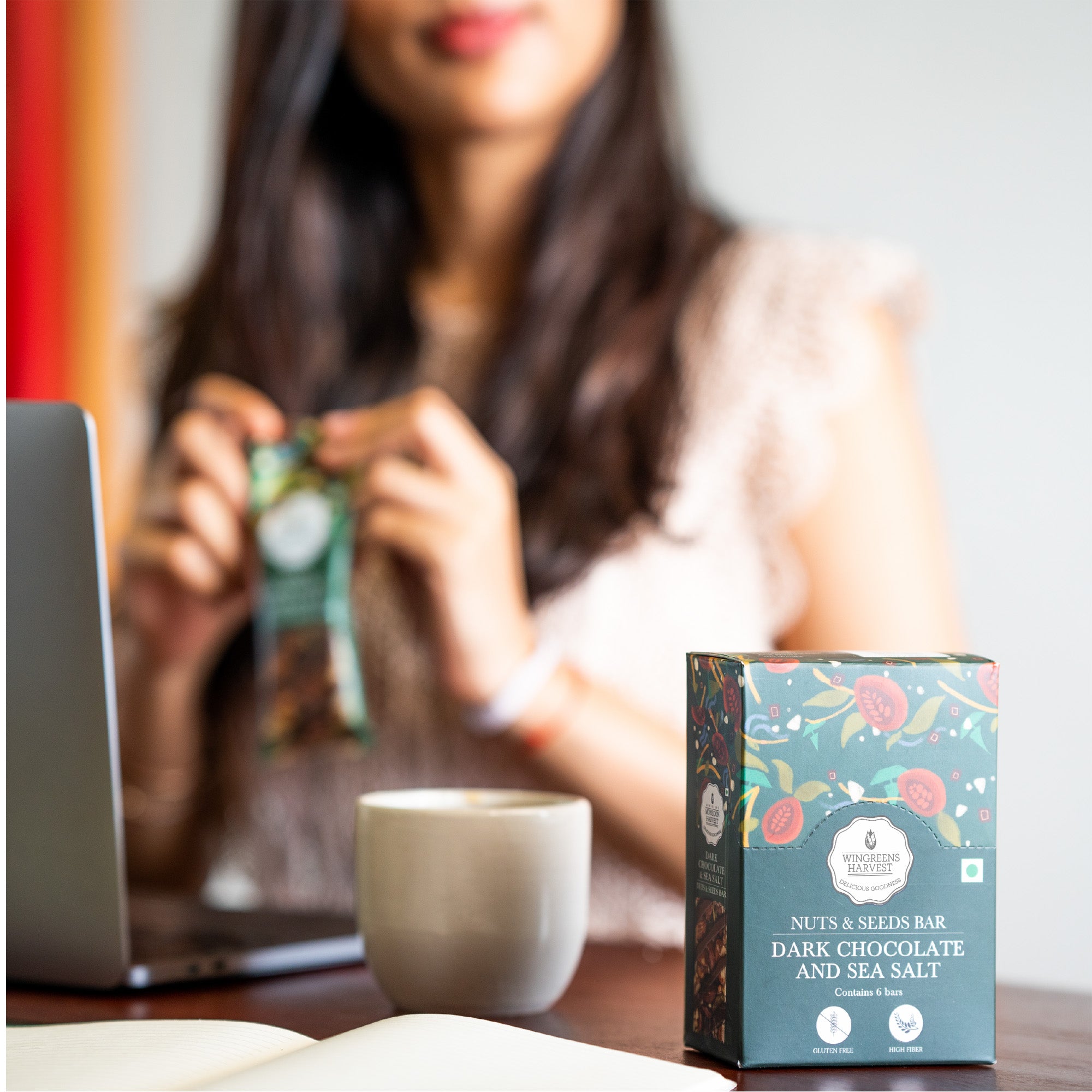 Nuts & Seeds Bar - Assorted Variety Pack 2 x 180 g